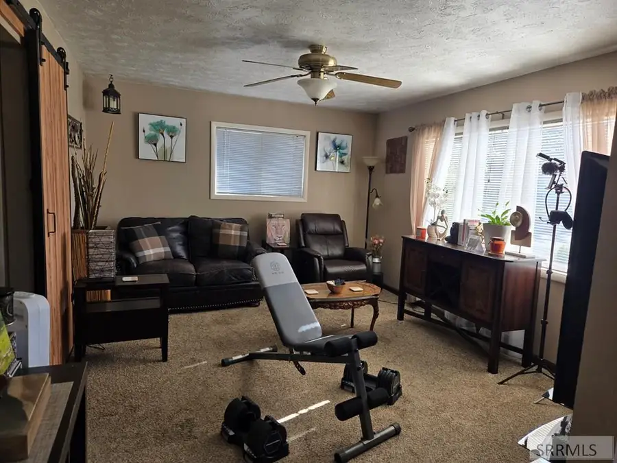 307 3rd N, Saint Anthony, ID 83445 - Image #2