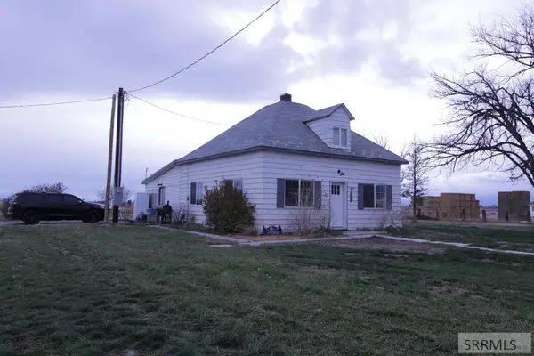 2967 2400 N, ARCO, ID 83213