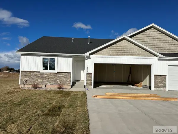 3719 Victorious Cir, IDAHO FALLS, ID 83401