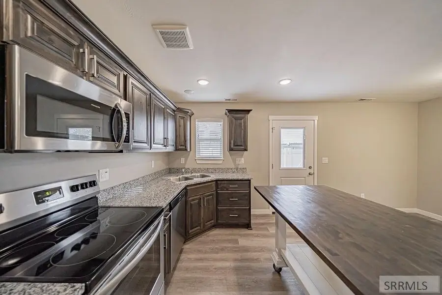 556 Trails End, Idaho Falls, ID 83402 - Image #3