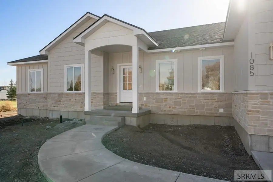 1085 Mcjon Lane, Rexburg, ID 83440 - Image #2
