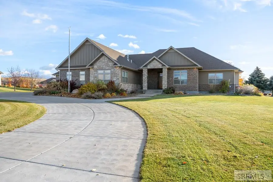 6138 Pheasant Drive, Ammon, ID 83401 - Image #3