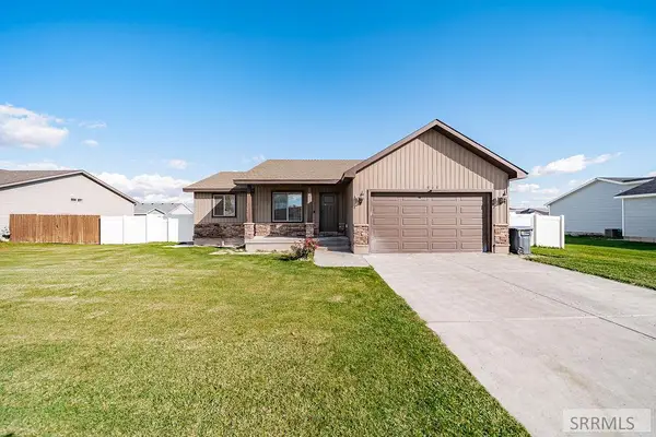 2060 Roy Drive, IDAHO FALLS, ID 83401