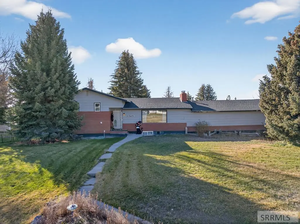 415 Sunset Drive, Arco, ID 83213 - Image #1
