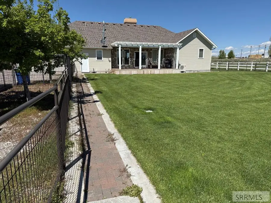 709 800 N, Firth, ID 83236 - Image #3