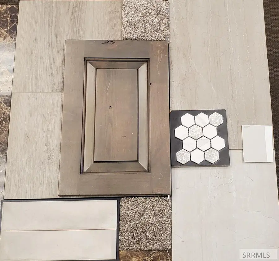 2071 Bellagio Drive, Ammon, ID 83401 - Image #2