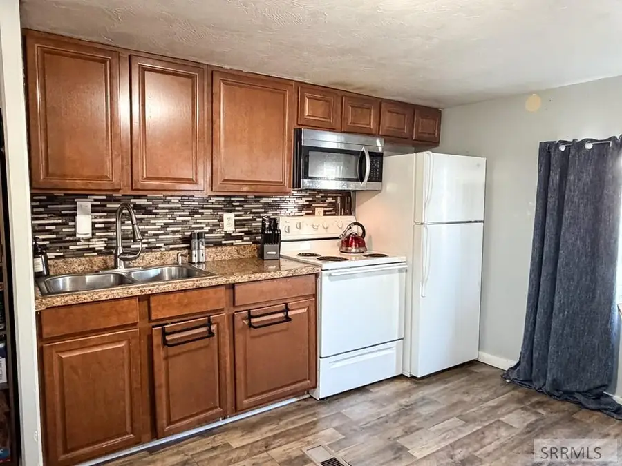 3425 Elswood Drive, Idaho Falls, ID 83402 - Image #2