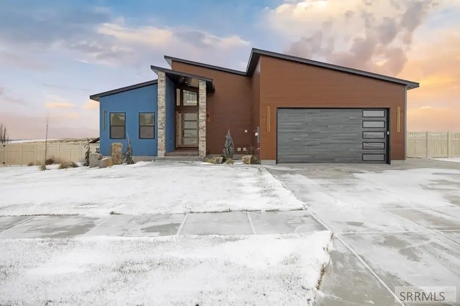 627 Hidden Valley Road, Rexburg, ID 83440 - Image #2