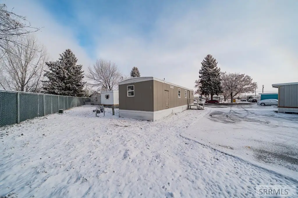 2930 Yellowstone Hwy #9, Idaho Falls, ID 83404 - Image #1