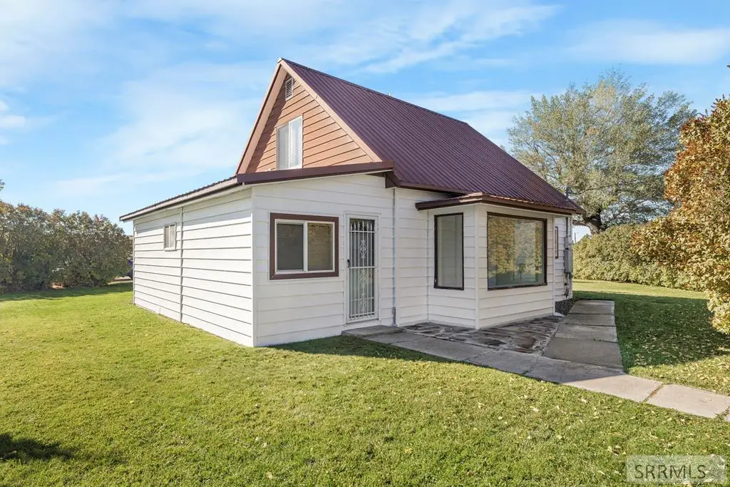 590 Park Road, Arco, ID 83213 - Image #1