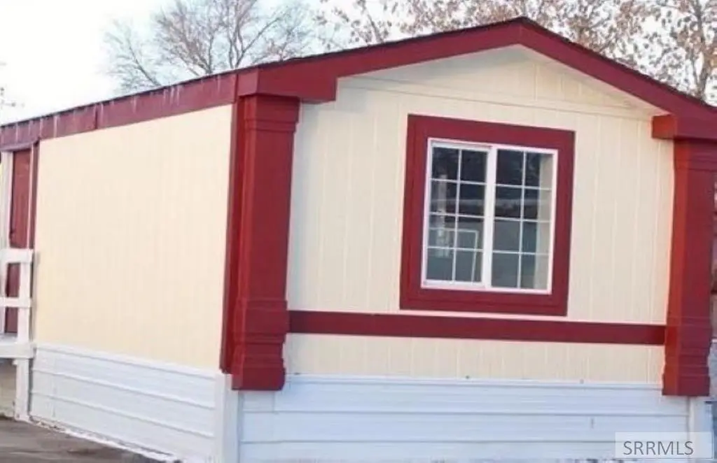 155 Hillcrest Avenue, American Falls, ID 83211 - Image #1