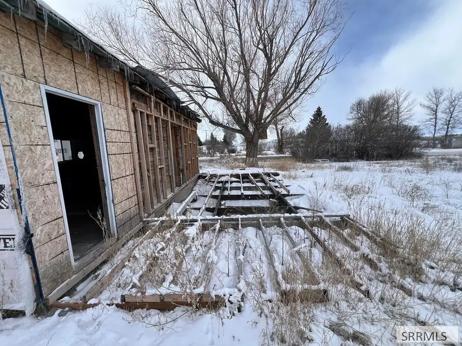 695 Joan Avenue, Arco, ID 83213 - Image #3