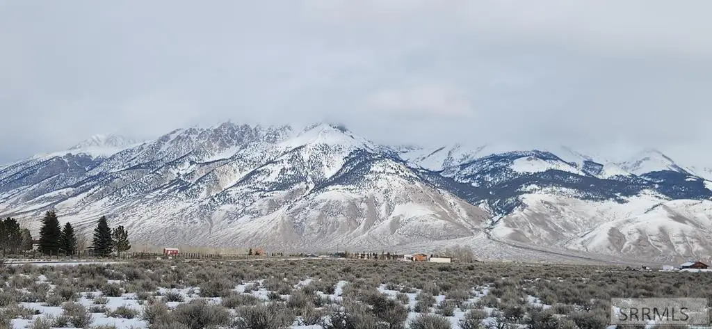 5969 Borah View, Mackay, ID 83251 - Image #1