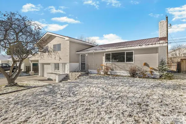 380 Ronglyn Avenue, IDAHO FALLS, ID 83401