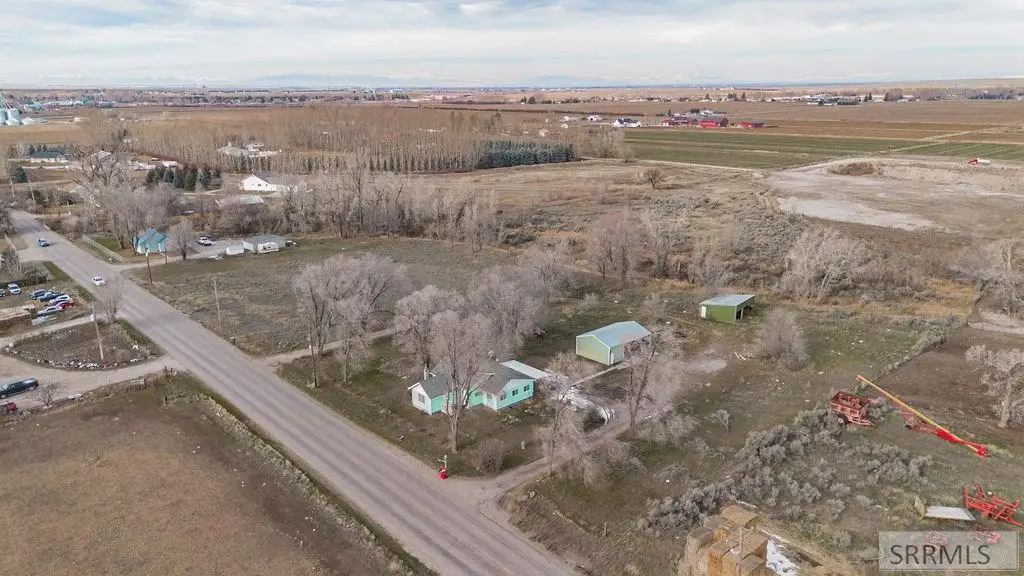 3335 County Line Road, Idaho Falls, ID 83401 - Image #1