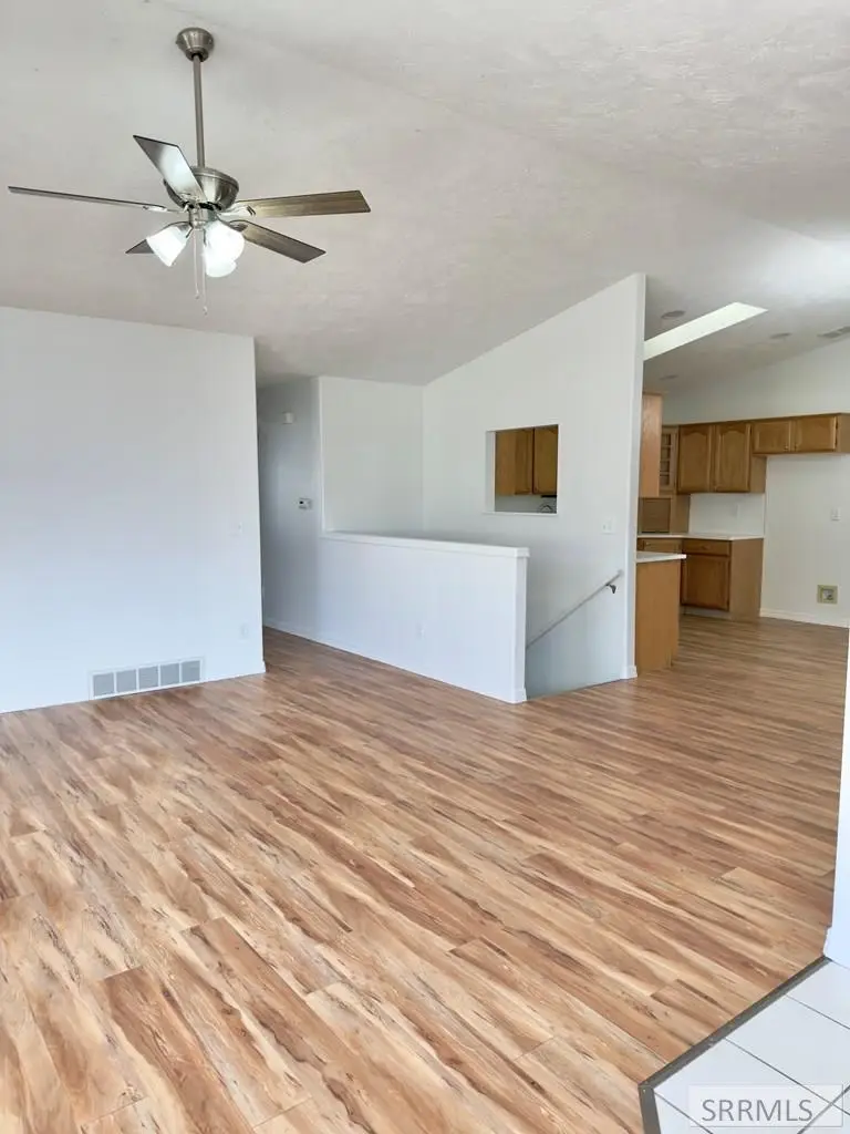 1504 Falcon Drive, Ammon, ID 83406 - Image #2