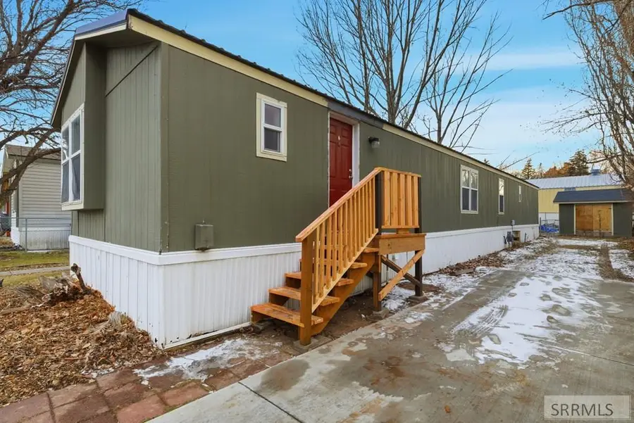 102 Marigold St, Rexburg, ID 83440 - Image #2