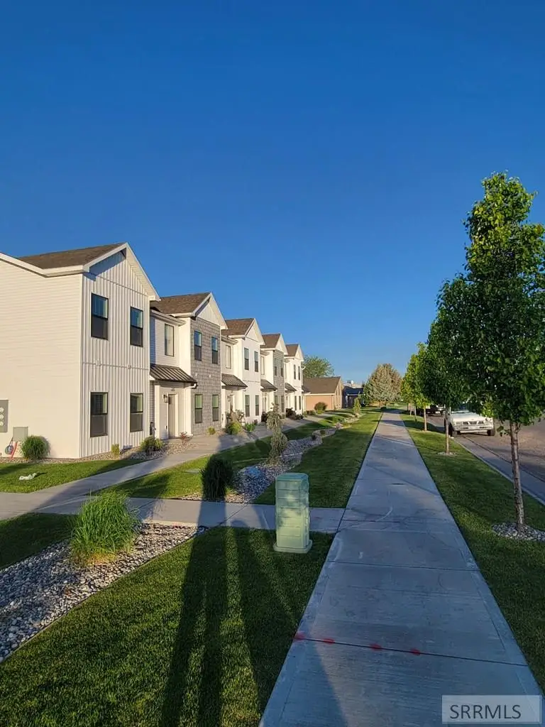 2881 Sunburst Drive #2881, Idaho Falls, ID 83401 - Image #2
