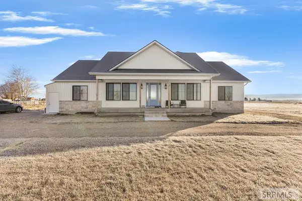 1423 950 E, SHELLEY, ID 83274