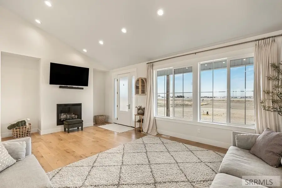 1423 950 E, Shelley, ID 83274 - Image #3