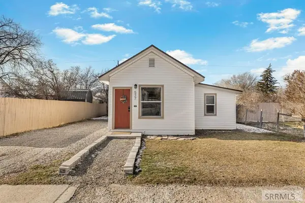 537 1st W, RIRIE, ID 83443