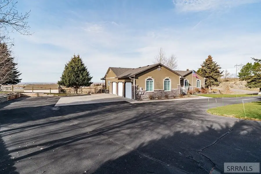 7121 Culebra Rio Circle, Idaho Falls, ID 83406 - Image #3