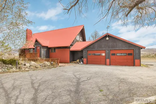 2440 Cannon Road, ARCO, ID 83213