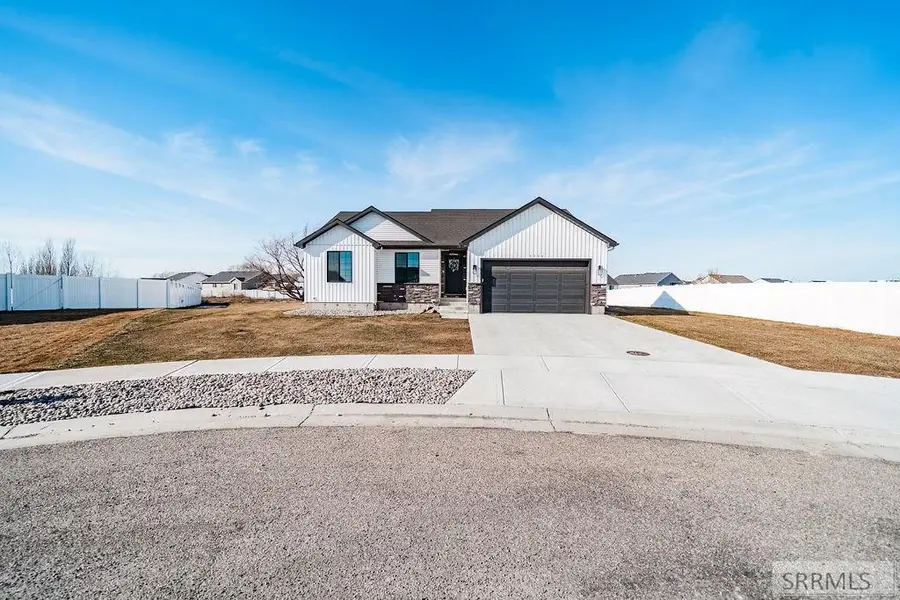 3755 Inglewood Drive, Idaho Falls, ID 83401 - Image #3