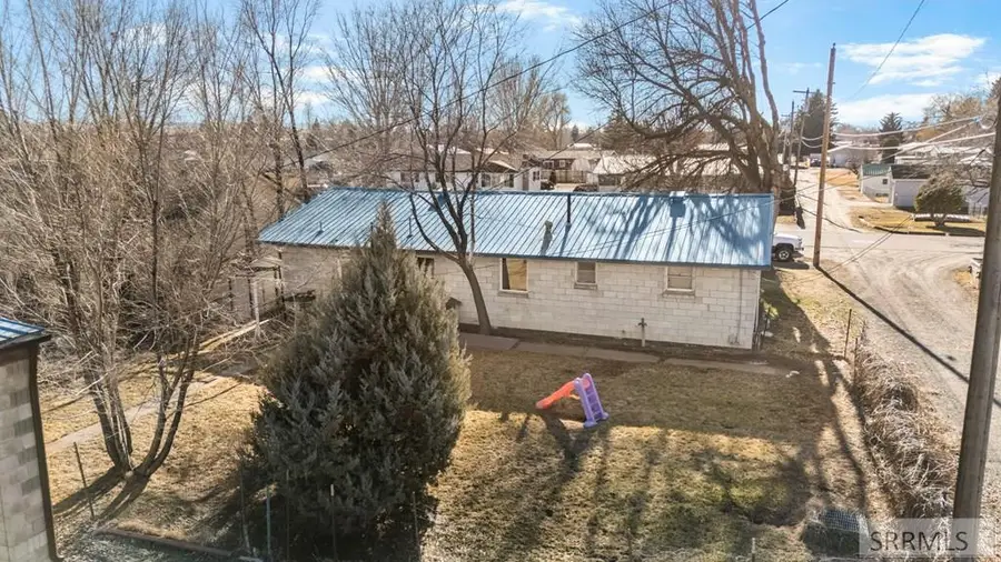 265 Gifford Street, Blackfoot, ID 83221 - #3