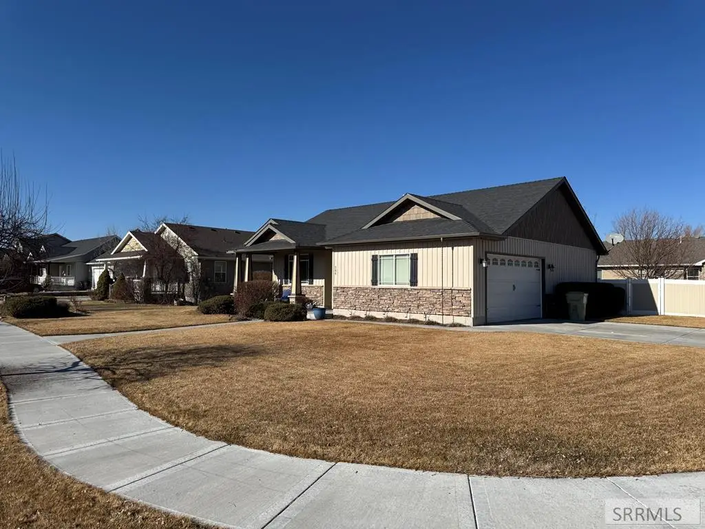 586 Bainbridge Lane, Idaho Falls, ID 83404 - Image #1