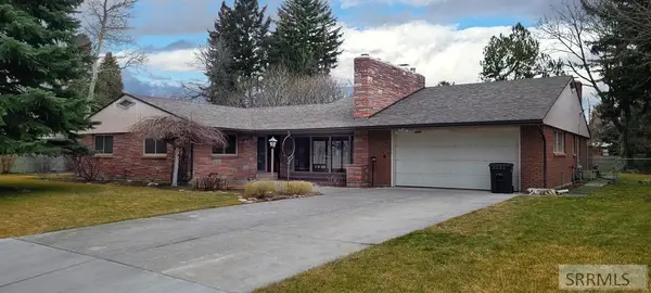 2820 Holly Place, IDAHO FALLS, ID 83402