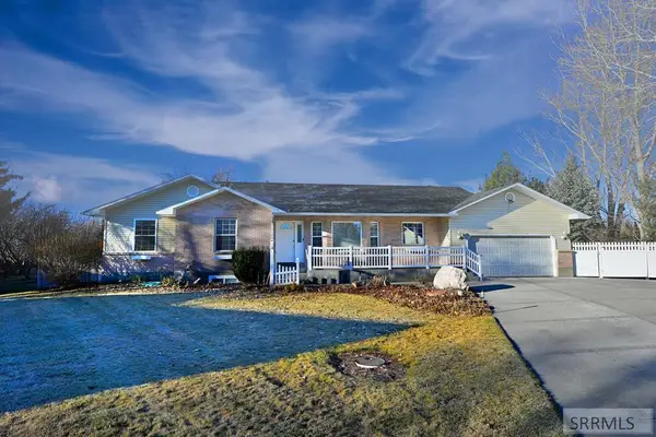 1860 Heather Circle, AMMON, ID 83406