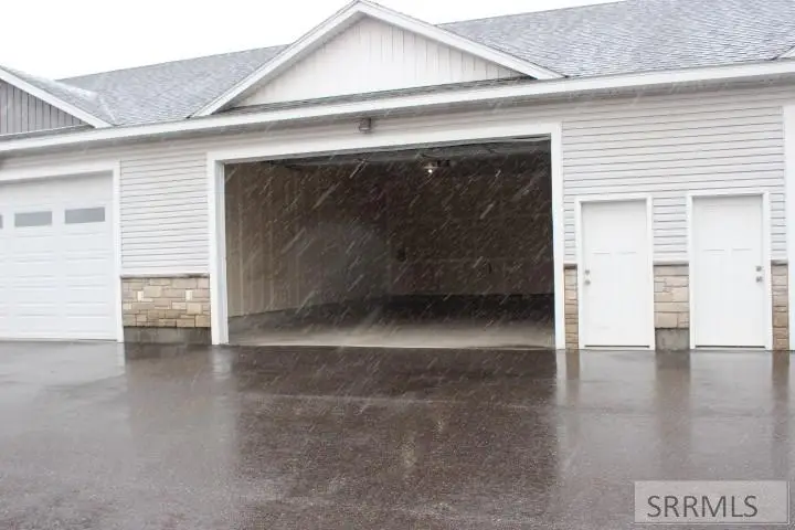 10630 36th E, Idaho Falls, ID 83401 - #3