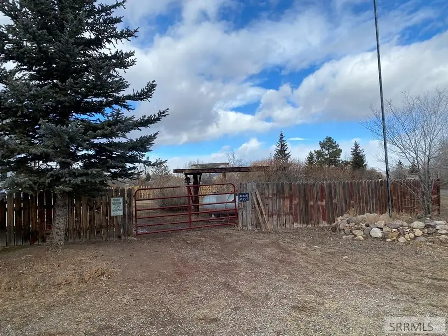 142 Valley View Lane, Challis, ID 83226 - #3