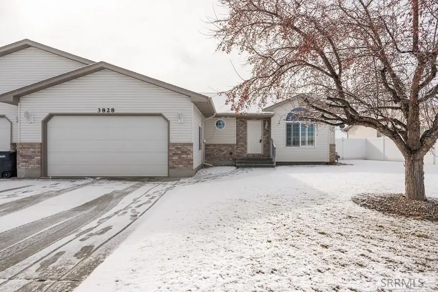 3828 Briar Creek Circle, Ammon, ID 83406 - #3