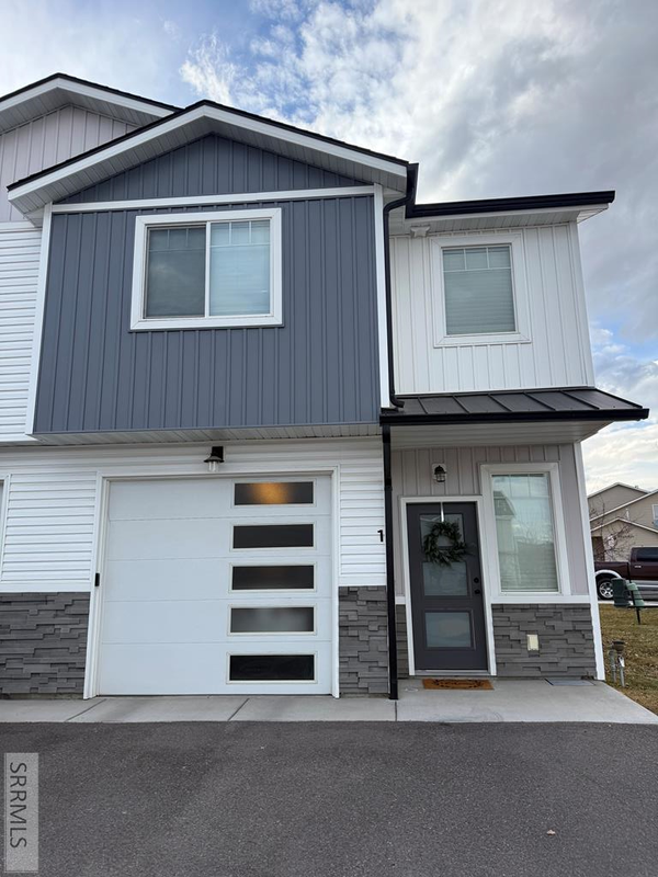 179 Park Lawn Drive #1, CHUBBUCK, ID 83202