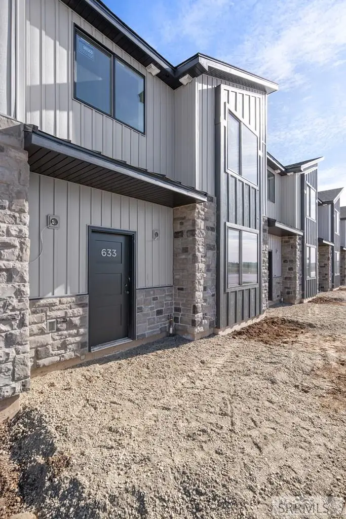 757 Curlew Drive, Ammon, ID 83401 - #3