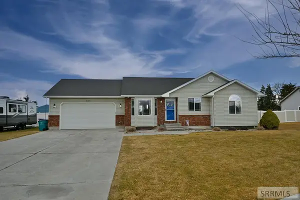 3293 Pinnacle Drive, IDAHO FALLS, ID 83401