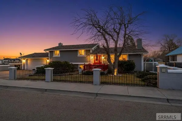 386 Fisher Avenue, BLACKFOOT, ID 83221