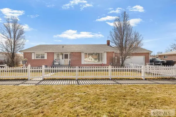 325 First St, RIGBY, ID 83442