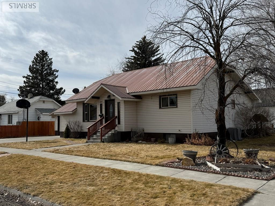 247 3rd E, Saint Anthony, ID 83445 - #3