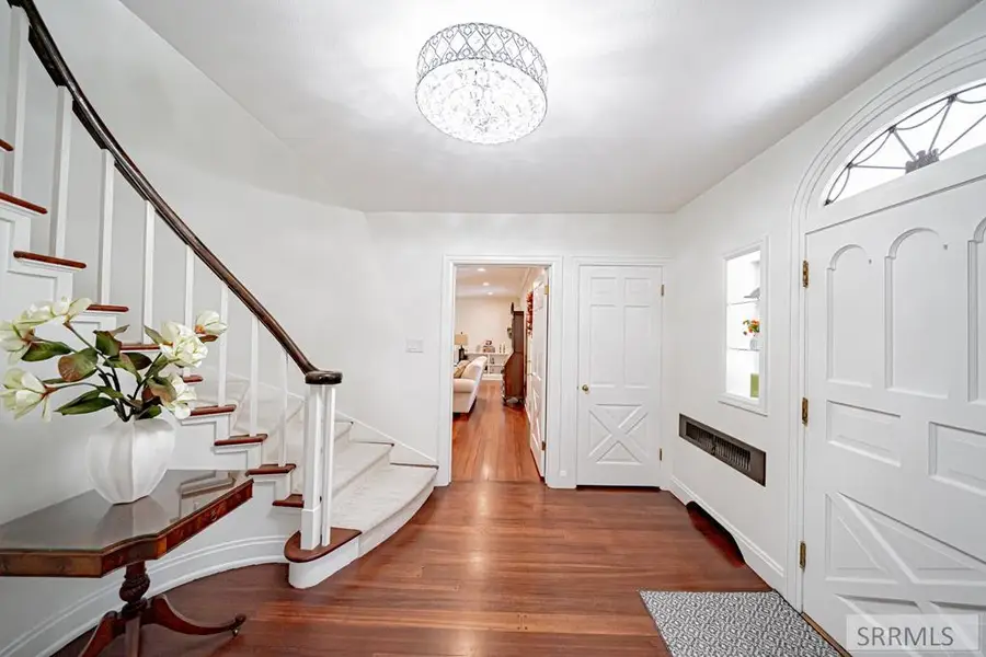 999 Lee Avenue, Idaho Falls, ID 83401 - #3