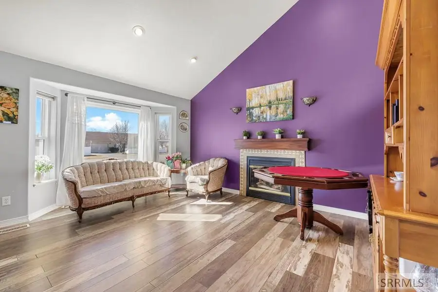 4113 Birchwood Circle, Ammon, ID 83406 - #3