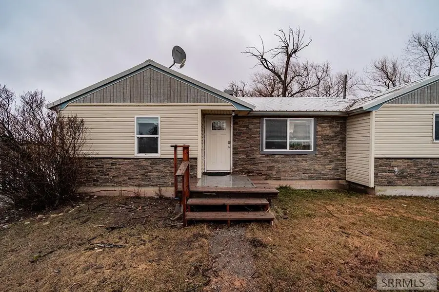 6958 25th East, Idaho Falls, ID 83401 - #3