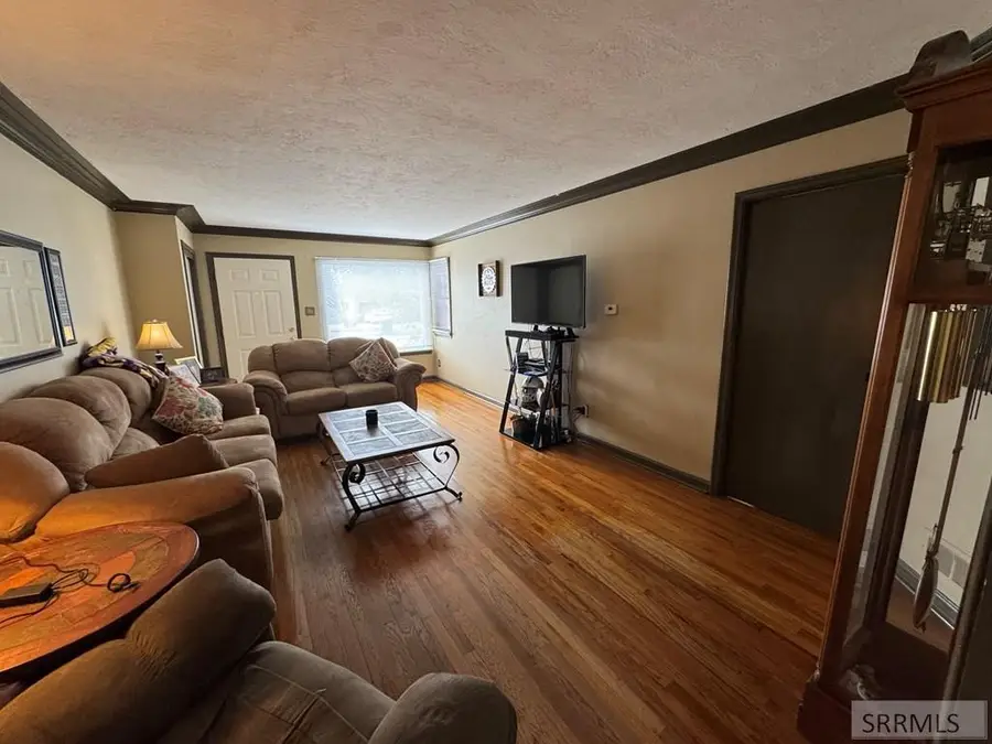 873 10th Street, Idaho Falls, ID 83404 - #3