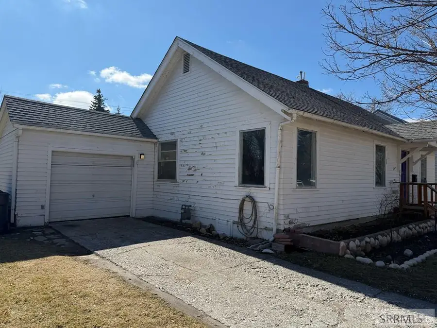 750 11th Street, Idaho Falls, ID 83404 - #2