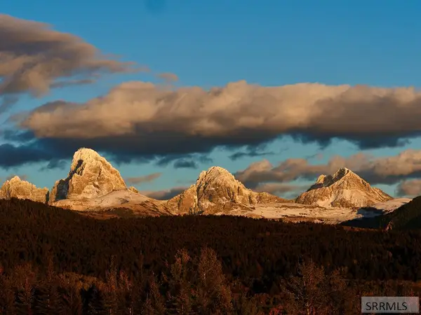 1970 Snow Crest Ranch Drive, DRIGGS, ID 83422