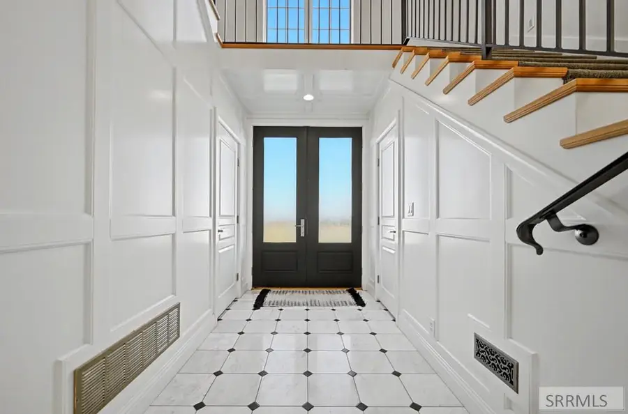 4819 Clearwater Drive, Idaho Falls, ID 83406 - #3