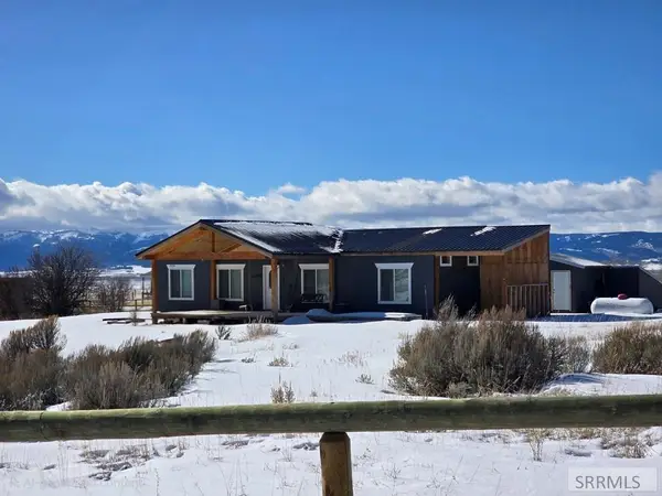 5124 Rancheros Loop, TETONIA, ID 83452