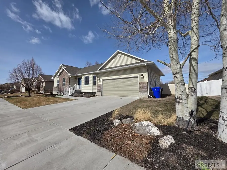774 Griffin Street, Rexburg, ID 83440 - #3